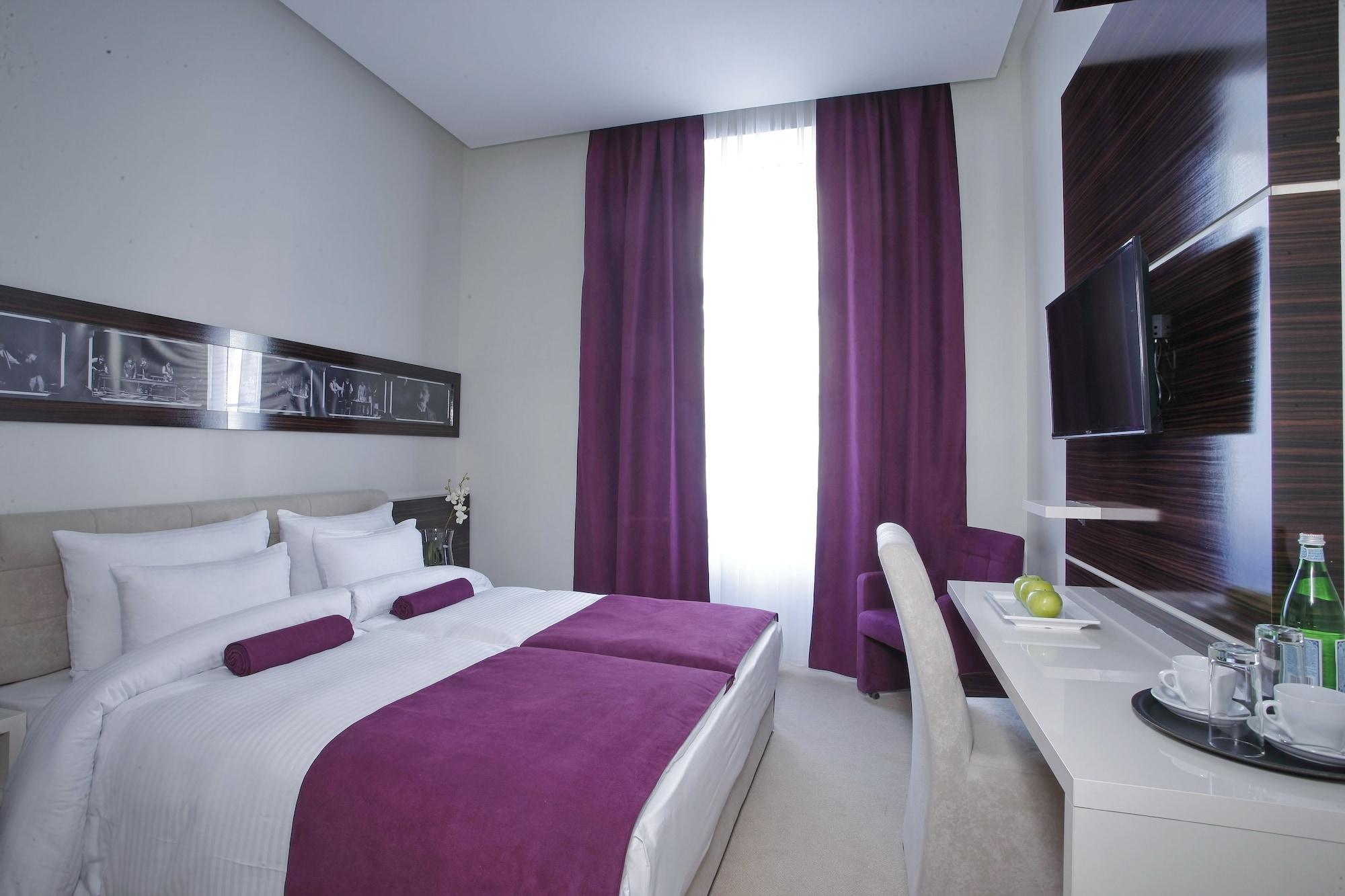 Hotel Theater Belgrade Garni Exterior foto