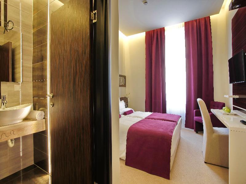 Hotel Theater Belgrade Garni Exterior foto